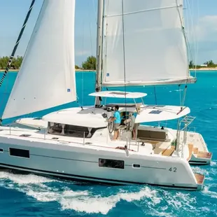2017 Lagoon 42