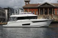 2013 Jeanneau Velasco 43