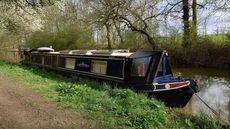 semi-trad stern narrowboat