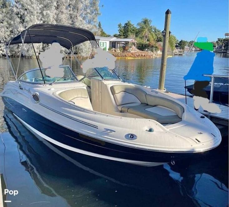 2005 Sea Ray 240 sundeck