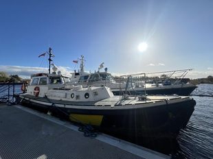 Nelson 40 pilot boat