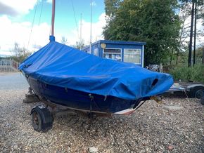Falmouth Bass Boat 16 Deluxe Gunter rigged ketch - Exterior