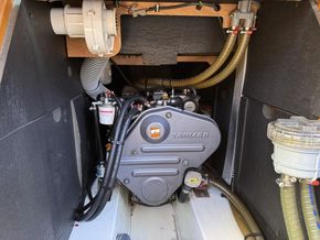 2013 Jeanneau Sun Odyssey 469 42
