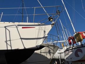 Seamaster 925  - Bow