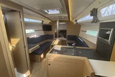 2019 Jeanneau Sun Odyssey 349