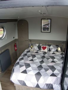 10' x 58' Canal Boat