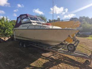 1979 Briscoe Marine 7m sports cruiser
