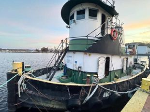1980 51 x 21 Twin Screw Steel Tug w/8V92 Detroits