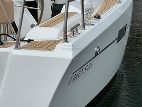 Viko S35 - New Boat - Hull Close Up