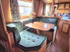 Beautiful liveaboard narrowboat