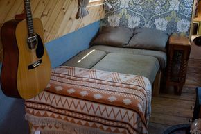 Sofa bed pull out