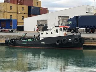 16 x 10m Jack Up & 4.5TBP 14m Tug for Sale