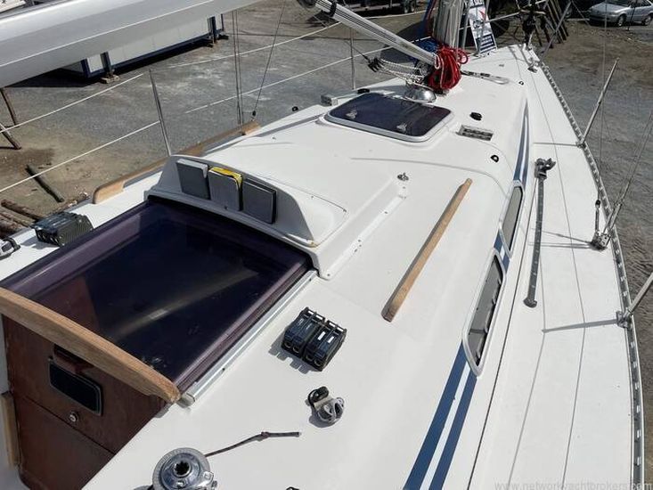 1998 Elan Marine 295