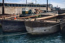 Residential Barge for Conversion