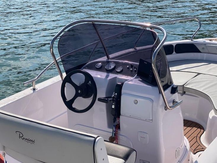 2020 Ranieri Voyager 19