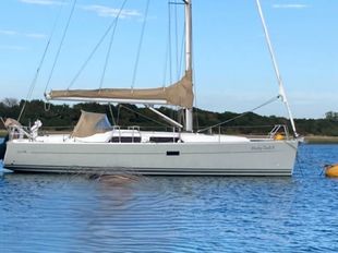 Hanse 375 in great low milege condition