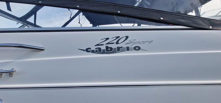 Larson 220 Sport Cabrio