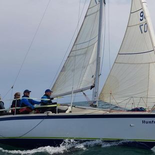 Hunter Impala - berth till Sept