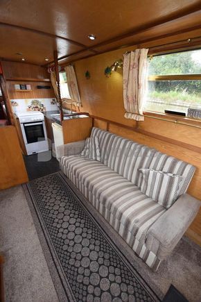 Saloon aft