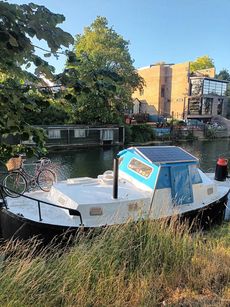 Houseboat Moored in Cambridge Widebeam Converted Lifeboat