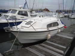 Mercruiser 1.7DTI diesel Shetland 6.1 fast weekender