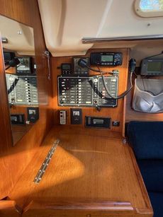 Hunter Legend 326