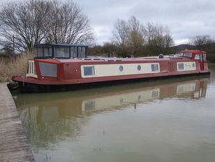 65ft x 10ft 6 berth widebeam by Pendle Narrowboats