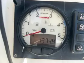 Yanmar RPM gauge on 2019 Leopard 45, displaying 1974.9 hours.