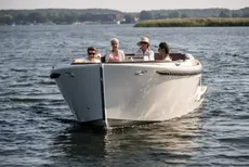 2026 Corsiva 800 Tender