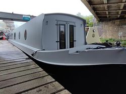 57' - Narrowbeam Sailaway