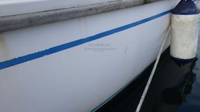 Westerly Longbow Fin keel/Aft cockpit - Hull Close Up