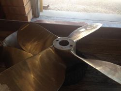 R-L 84.5 X 77.25, 4 BLADE, 7.5" BORE AVONDALE TROOST PROPELLER