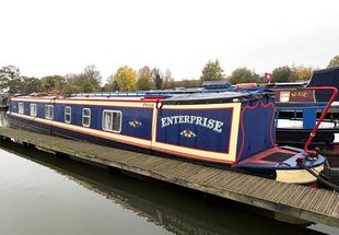 Enterprise 62ft 2005 6 berth semi-traditional stern narrowboat