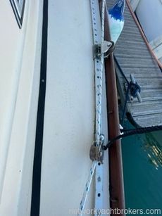 1976 Nicholson 31