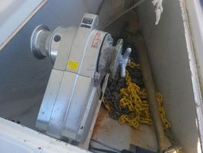 Jeanneau Sun Legende 41  - Windlass