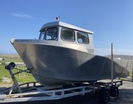 6MT ALUMINIUM WORK/FISHING BOAT 2018,HARDLY USED