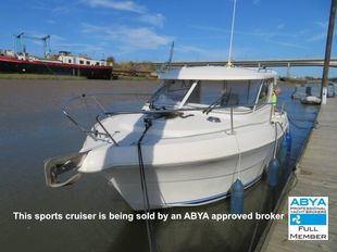 2007 Quicksilver 700 Weekender