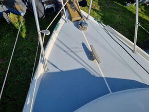 Westerly Chieftain Aft Cabin - Foredeck