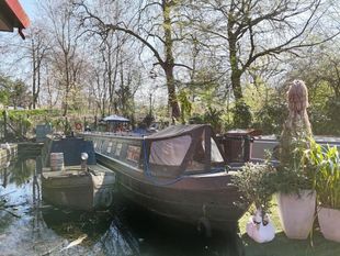 1980 Narrowboat 70ft with London mooring