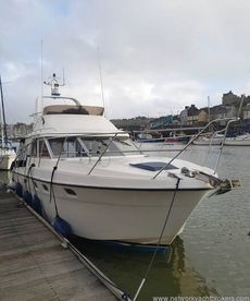 1990 Fairline Corniche 31