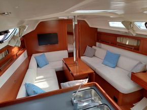 Beneteau Oceanis 34  - Saloon