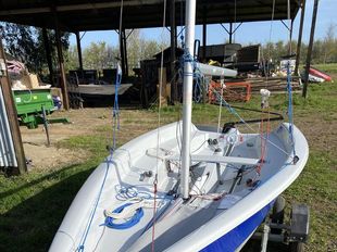 Laser 2000 - Sail no. 21589