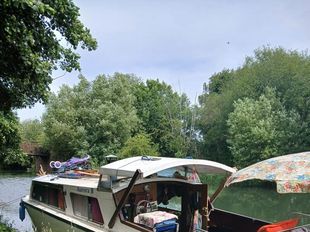 25ft Dawn craft   canal boat