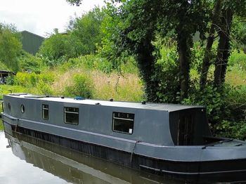 48FT 2 berth Cruiser stern narrow boat.