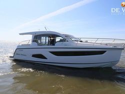 2023 Sealine C390