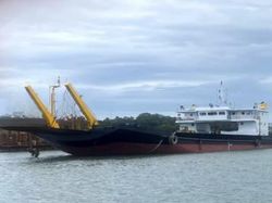 225ft LCT Type Deck Cargo Barge
