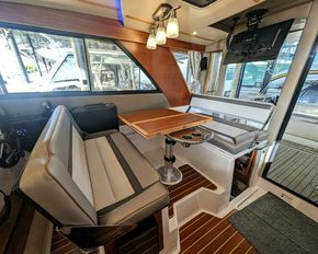 9 Dinette (1)