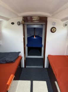 Kestrel 24