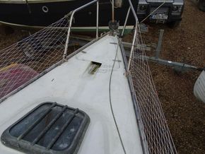 Trapper TS240 Drop Keel - Foredeck