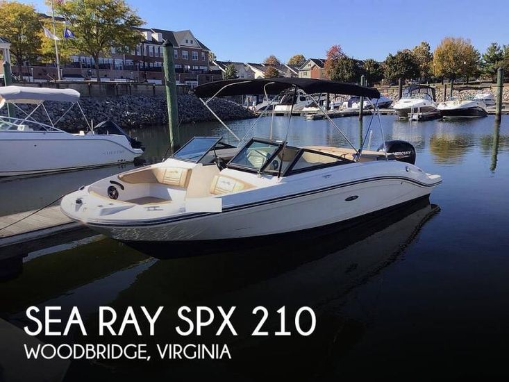 2022 Sea Ray 210 spx